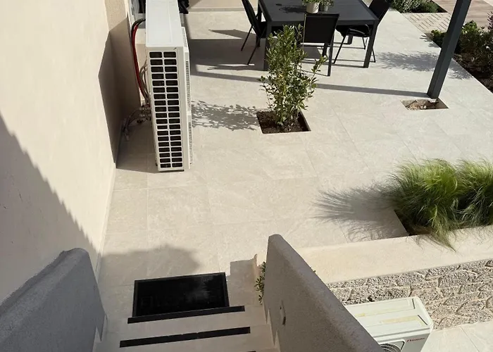 Oikies Gospodarstwo wiejskie *